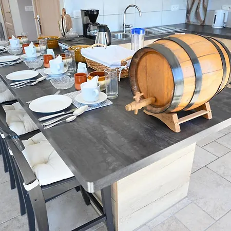 Le Maffe De Scourmont Vakantiehuis *