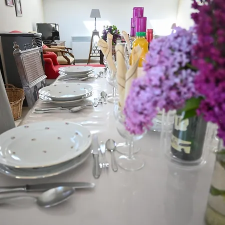 Le Maffe De Scourmont Feriehus